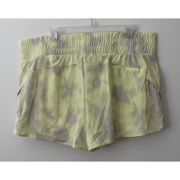 Avia Womens Bike Liner Short Yellow Mist Size XL NWT - Picture 2 of 6